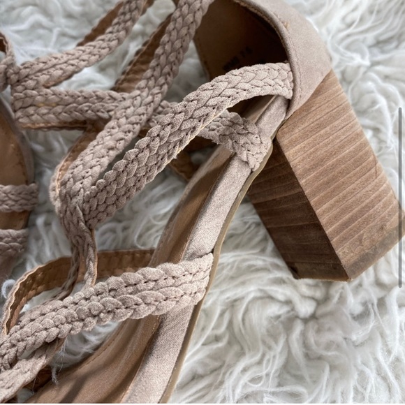 Braided Heels - Picture 4 of 7
